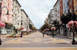 Няма да повярвате на тази новина за наемите на "Витошка" в София