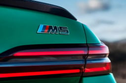 Големи промени: Представиха новото поколение на BMW M5 СНИМКИ