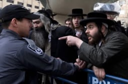Ултраортодоксални евреи в Израел излязоха на протест, ето каква е причината