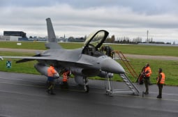 Авиационен експерт с голяма новина за F-16 и Украйна  