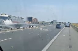 Епичен ужас на АМ „Тракия“: Камиони се разцяпиха, гледката е потресаваща СНИМКИ