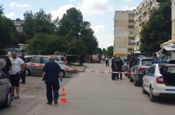 Изстрели гърмят в столичен квартал, има убит СНИМКИ