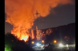 Извънредно: Огнен ад в квартал "Люлин" в София ВИДЕО