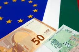 Много важна новина за въвеждането на еврото, ето къде ще може да го обменяме