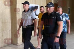 Румънецът Еуджен, закопчан на яхтата с дрога, скандализира с версия 