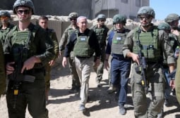 Нетаняху се появи изненадващо сред израелските сили в Рафах ВИДЕО