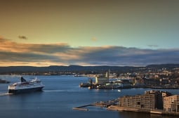 "Не бих дошъл тук": Осло пусна най-яката туристическа реклама! ВИДЕО