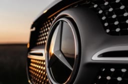 Фотошпиони показаха уникалния салон на обновения Mercedes-Benz GLE СНИМКИ