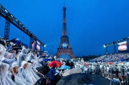 Скандалите около Олимпиадата в Париж не стихват, този път на мушка са… СНИМКИ