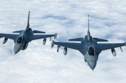The Times уточни колко F-16 вече е получила Украйна
