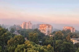 Паника в Пловдив: Димна завеса покри града - не се диша! СНИМКИ