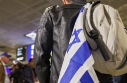 Хиляди израелци не могат да се върнат у дома заради спрени полети