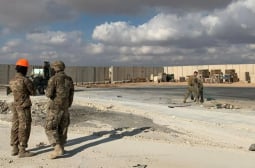 Подробности за последствията след ракетната атака срещу US база в Ирак