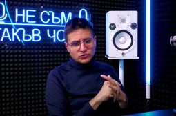 Участник от "Островът на 100-те гривни" разкри пред БЛИЦ live как е разбрал, че е гей и защо е още девствен