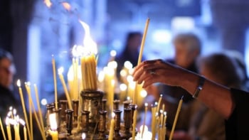 Проучване разкри колко са вярващите в Бог българи