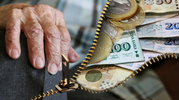 Експерт за вдигането на пенсиите: Най-големият проблем е във...