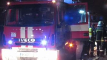 Огнен инцидент: Автомобил пламна като факла в Пловдив СНИМКИ