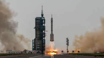 Си Ен Ен: Русия и Китай преследват космическото господство на САЩ