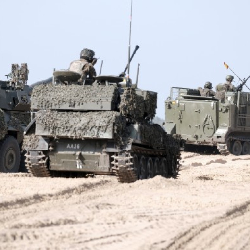 "Дракон 24": НАТО се готви за война с Русия, военни пресичат полската река Висла и...