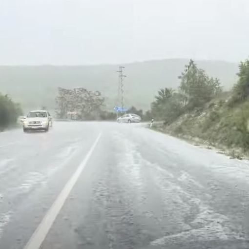 Мощна градушка и потоп удариха Родопите, на места е страшно ВИДЕО