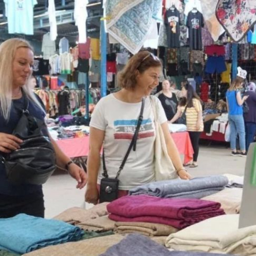 Важно за феновете на евтиния шопинг в Турция: Лирата си пада, но...