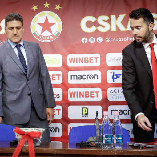 Първо в БЛИЦ: Супер сензация за новия треньор на ЦСКА, ето с кого се преговаря