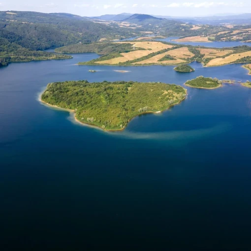 Красив наш язовир - няма да повярвате какво е погребано под водите му ВИДЕО