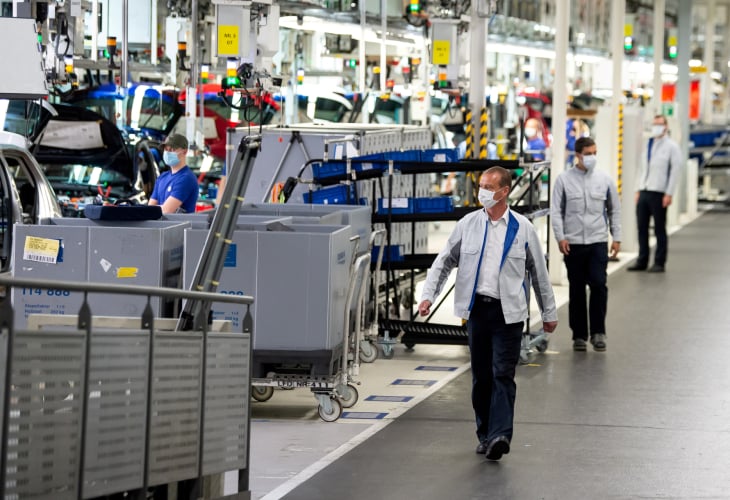Краят на една ера: Германия се преформатира от индустриален гигант в ... 