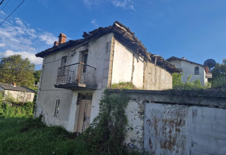 Обява за продажба на къща в Родопите взриви мрежата