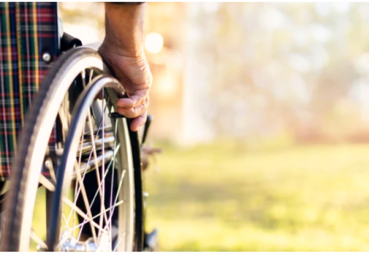 Болен мъж измина 200 км, за да получи инвалидната си количка 