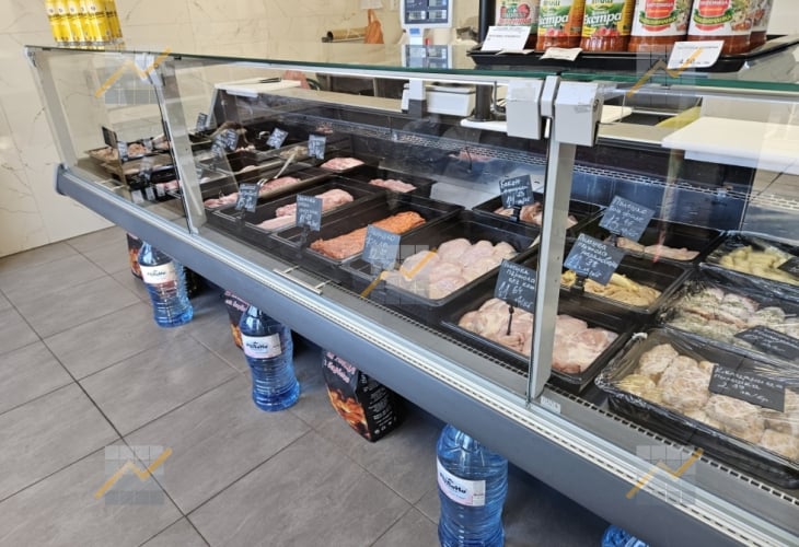 Месарски магазин в Ботевград сее зараза, животът на хората е в опасност 