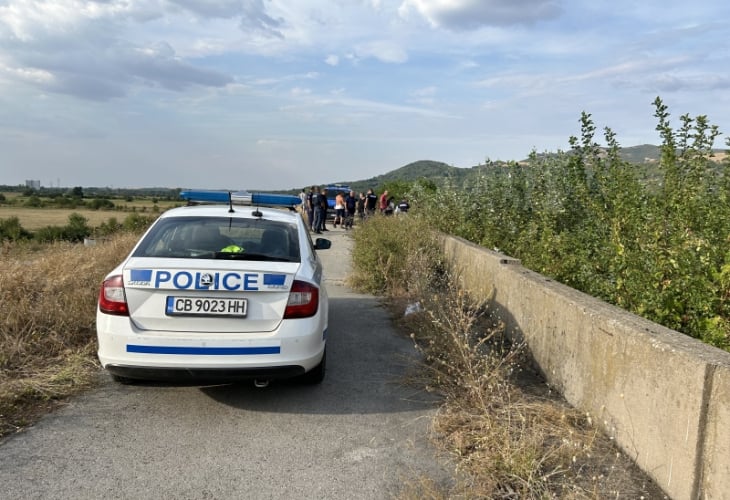 Fishermen stumbled upon an eerie discovery in the Dabnika dam, swimming with the police PHOTOS