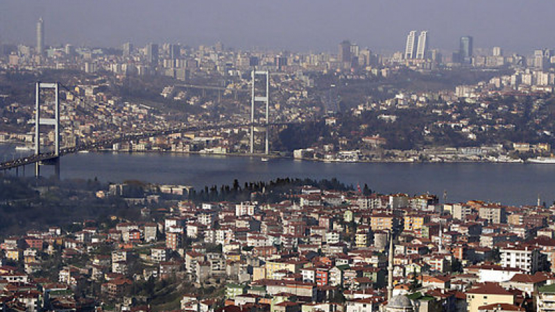 Земетресение разлюля Истанбул