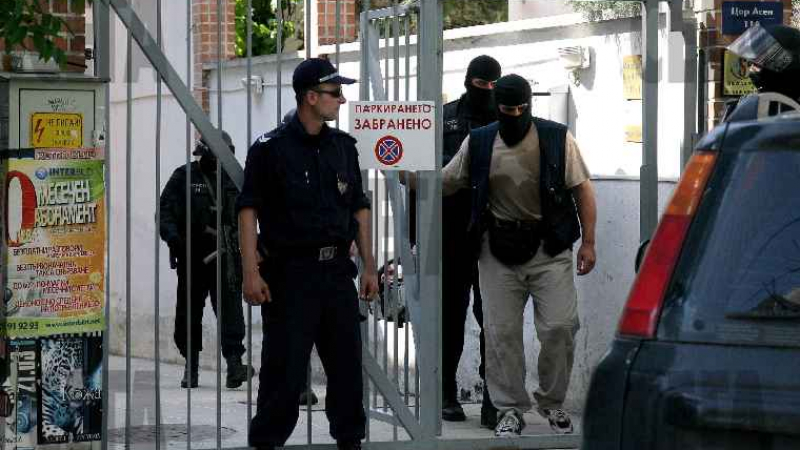 Две престъпни групи разбиха в Пловдив