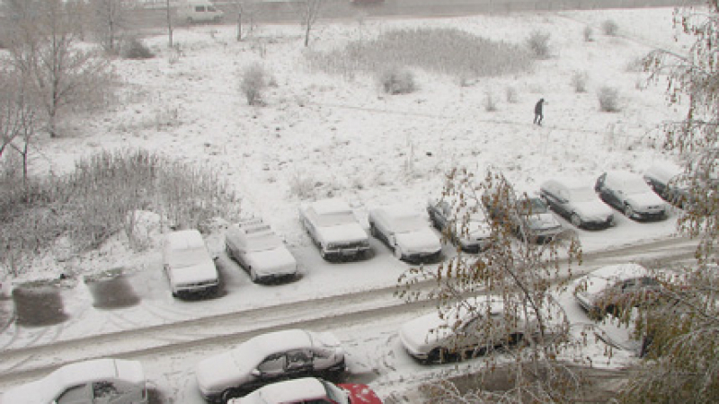 6 села в Пловдивска област са без ток, снежната покривка е над 60 см