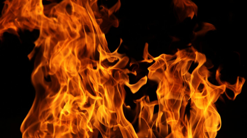 Жена се заля с бензин и изгоря
