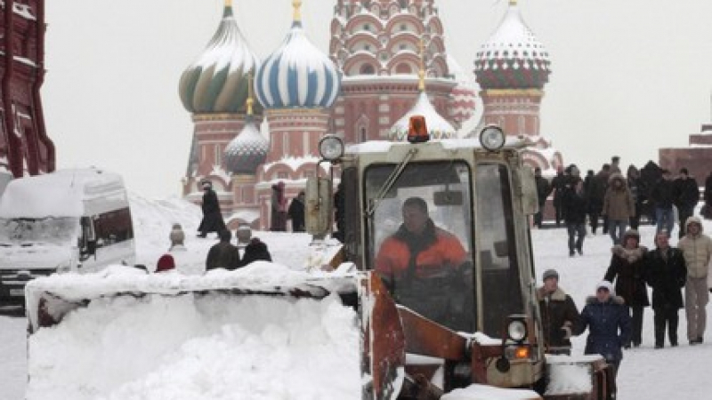 Рекордни 63 см сняг в Москва