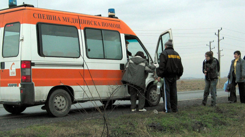 Боклукчийски камион без спирачки отнесе младеж в Крумовград