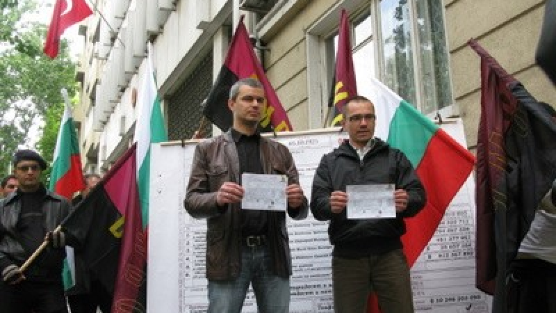 Фактура за милиардите по Ангорския договор постави ВМРО пред Турското посолство