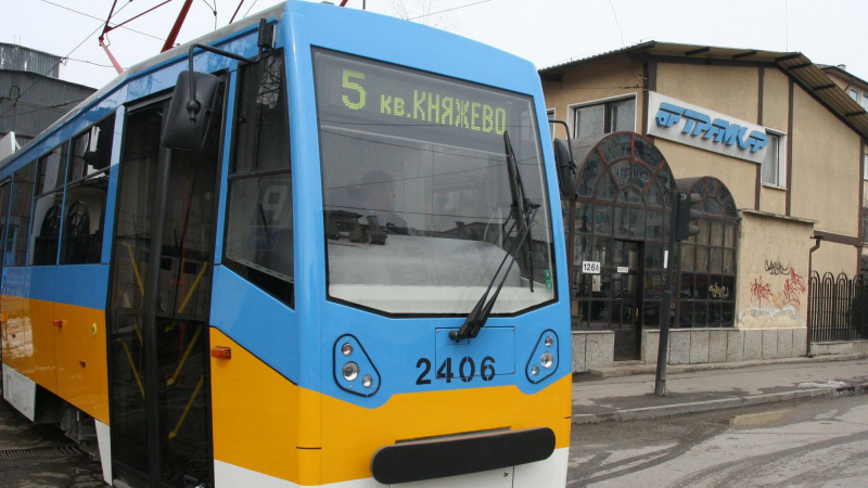 Автобус заменя трамваите с номера 1 и 7