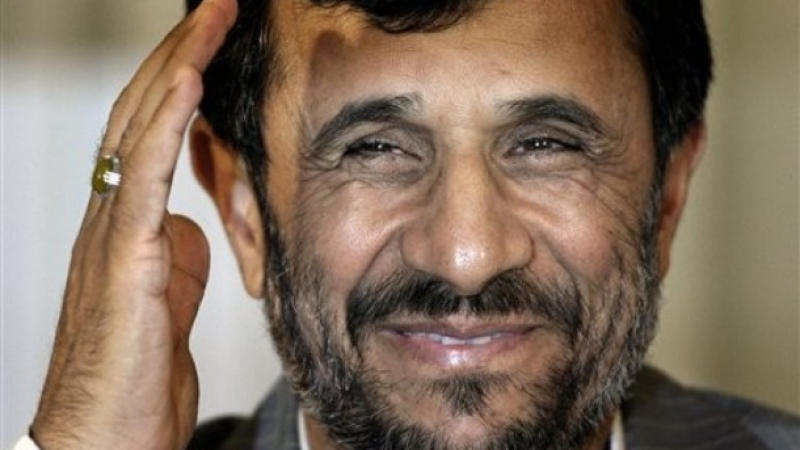 Ахмадинеджад за резолюцията: Това е използвана носна кърпичка