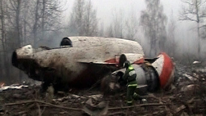 Пак се заговори за разбилия се самолет, в който полският президент Качински загина