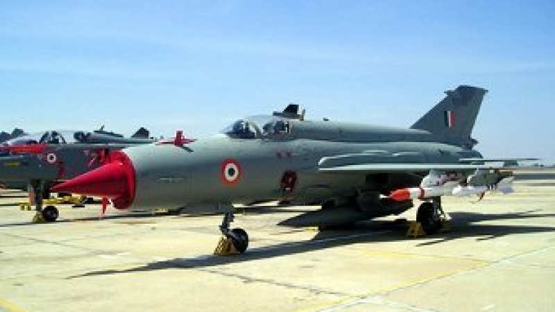 В Индия се разби изтребител МиГ-21