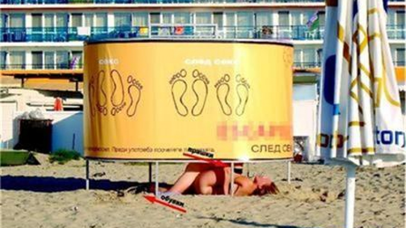 Секс на плажа вдига градуса на Слънчев бряг