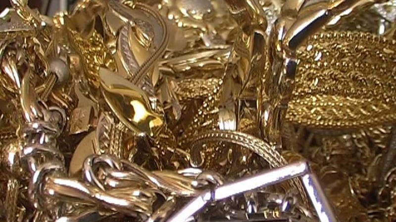 Свиха 2 кг злато от ателие в “Албена”