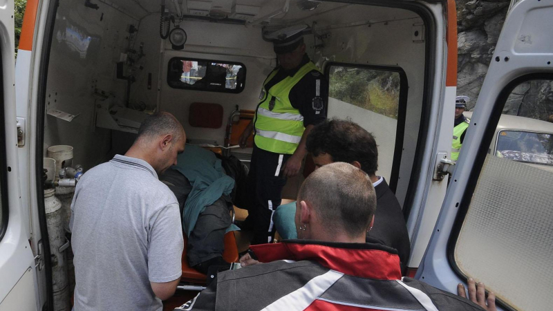 Тежка катастрофа край Бургас-момче загина, три жени берат душа 