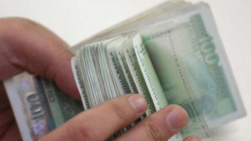 Предлагат забраната за разплащания в брой да е за суми над 10 000 лева