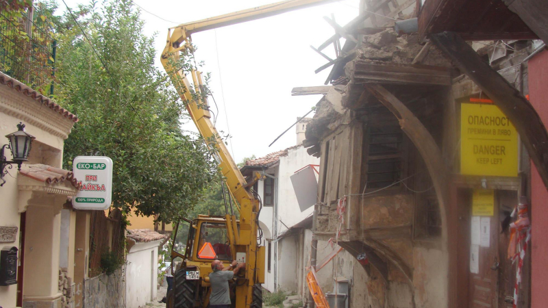 80 сгради в Стария Пловдив пред срутване