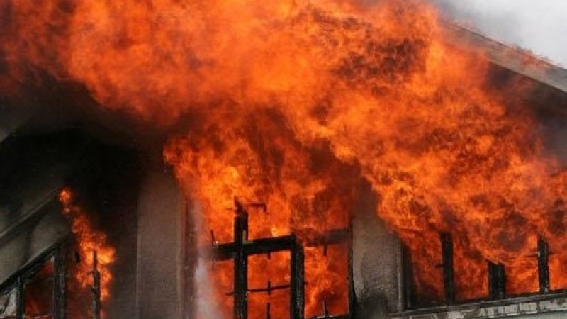 Старец изгоря в центъра на Варна