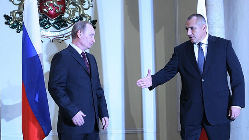 Путин пристигна, започнаха разговорите &quot;на четири очи&quot;